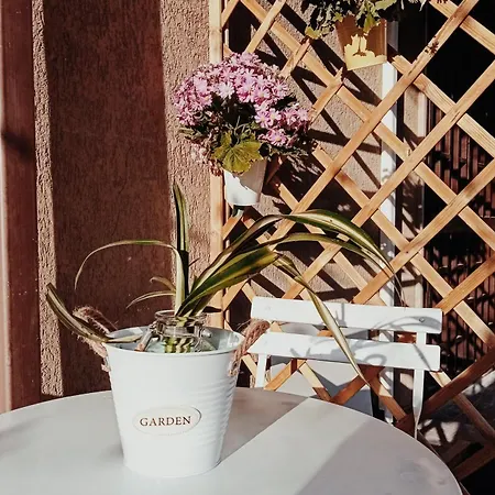 A Casa Di Giuseppa Natura Bio Bed & Breakfast 4*